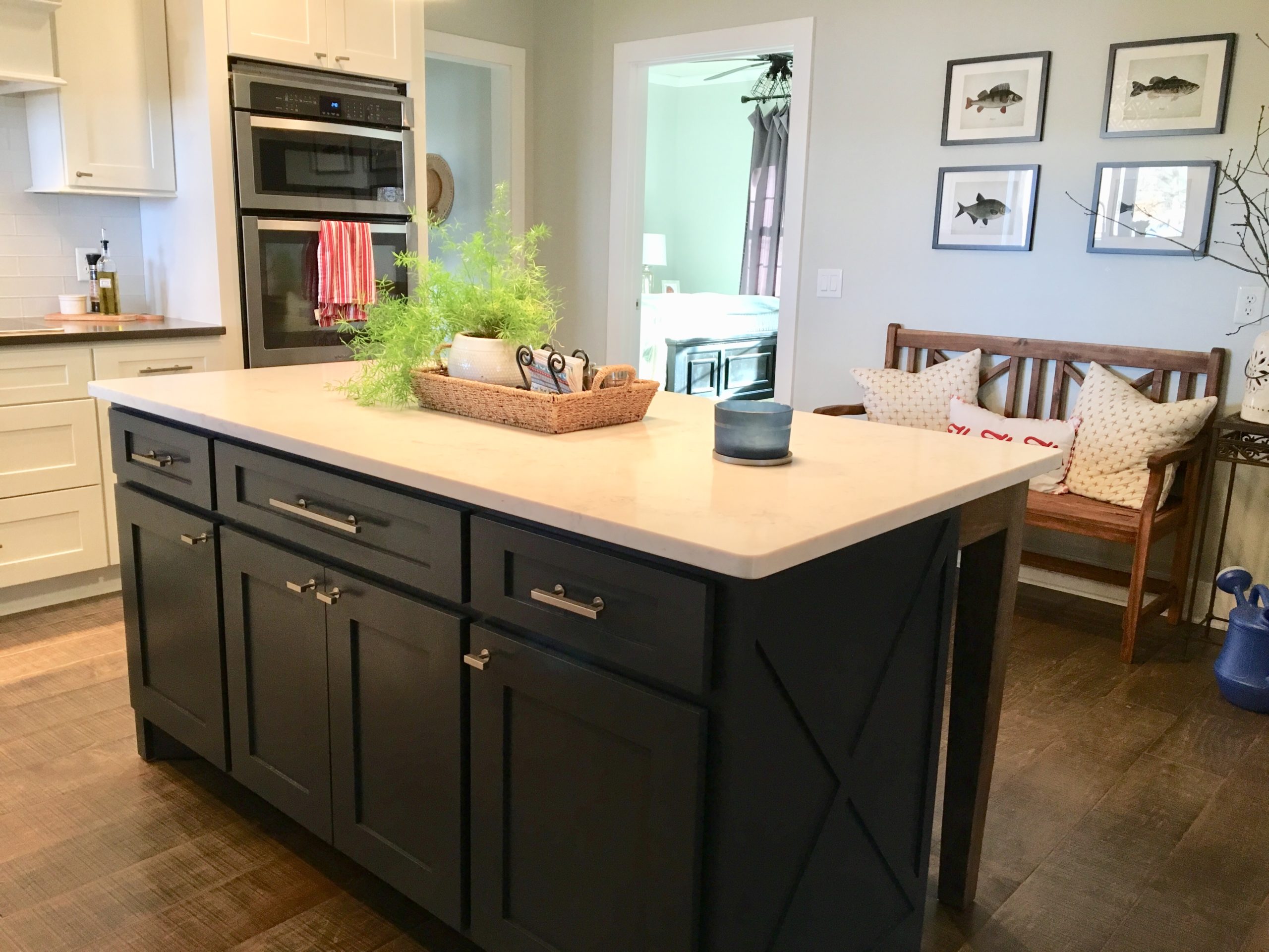 154 Periwinkle Lane kitchen Island 4